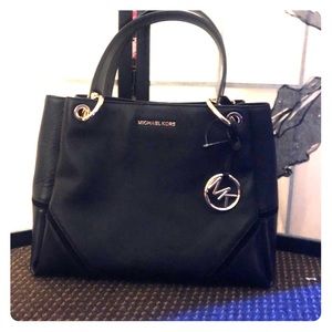 Black Michael Kors purse